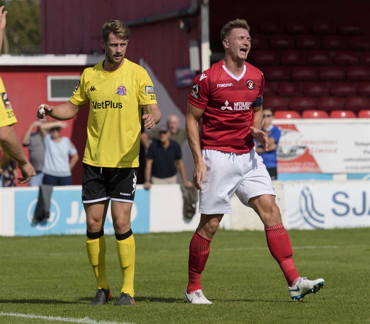 Dave Winfield shows his frustration against AFC Fylde Picture: Andy Payton