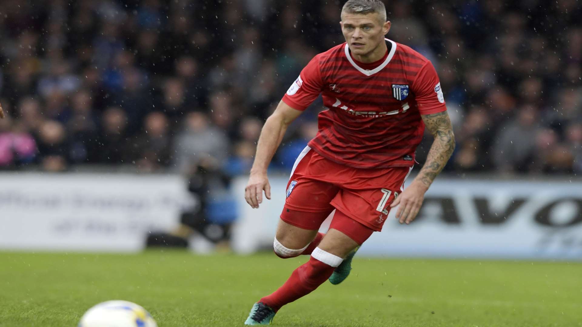 Paul Konchesky on the attack Picture: Barry Goodwin