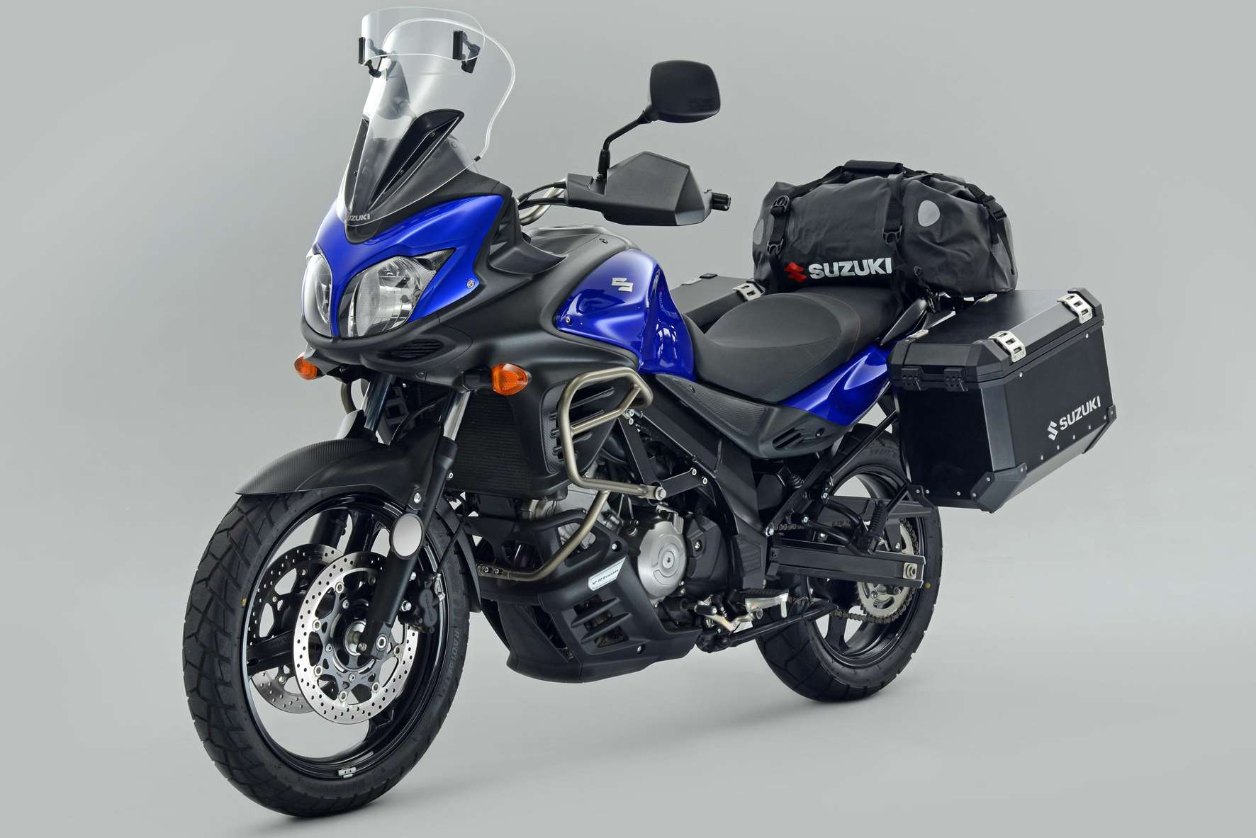 Suzuki V-Strom 650.