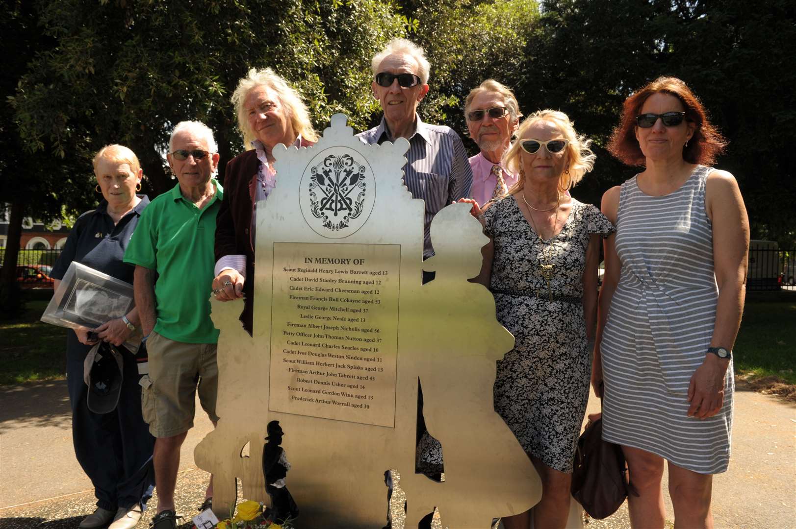 Relatives Anne Phillips, Leonard Bathe, John Ellson, Stan Cokayne, Keith Waldegrave, Carolyn Hoadley and Heather Ross