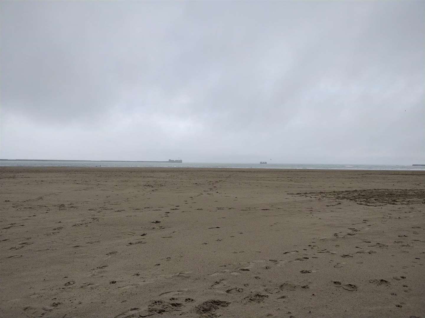 Beach next to NAUSICAA sea-life centre (5832100)