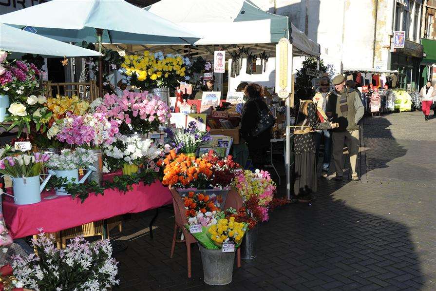 Dover's Bluebird Market