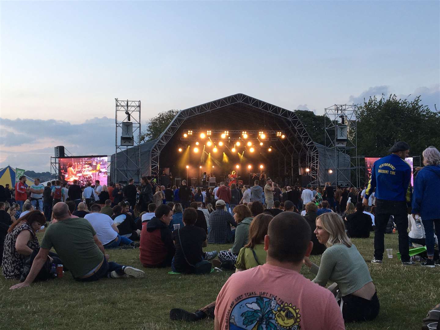 The Castle Gardens filling up as Black Honey play on