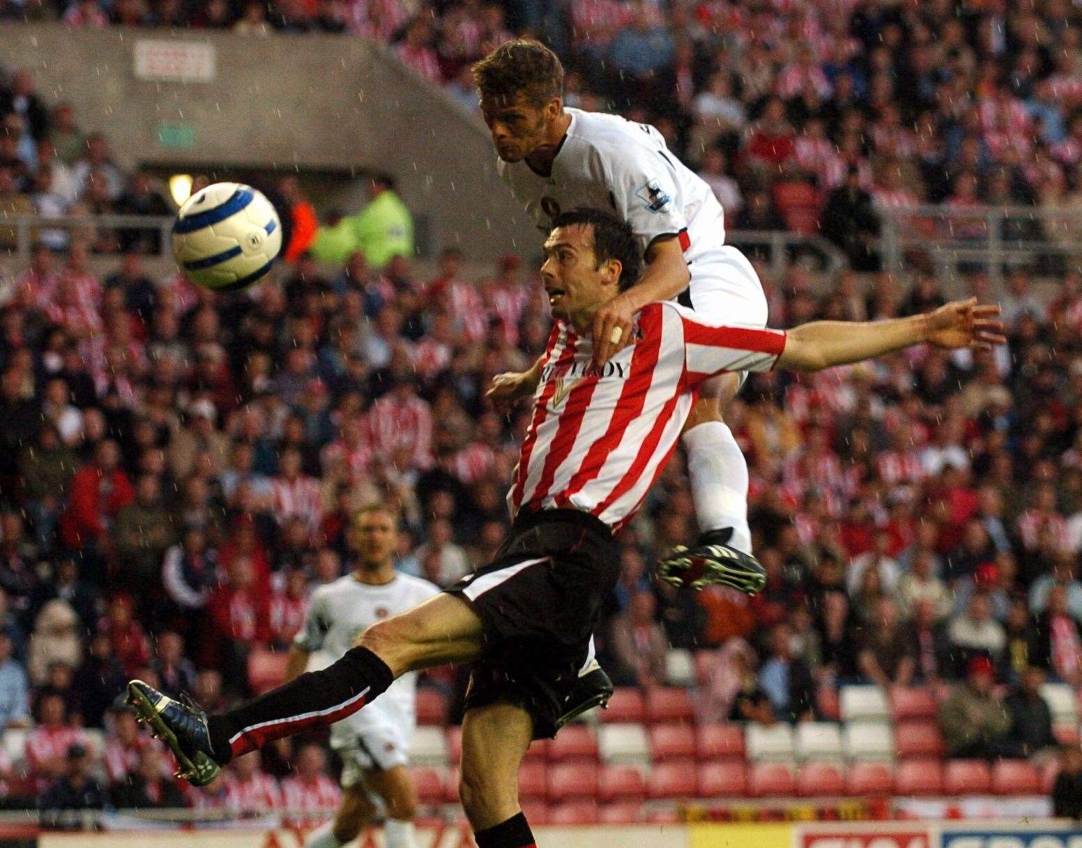 Gary Breen tussles with Charlton's Hermann Hreidarsson during his Premier League days at Sunderland Picture: Matthew Walker