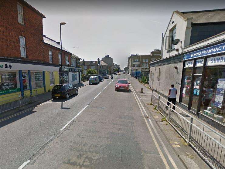 Avenue Road will be closed for pothole repairs. Pic: Google (3730377)