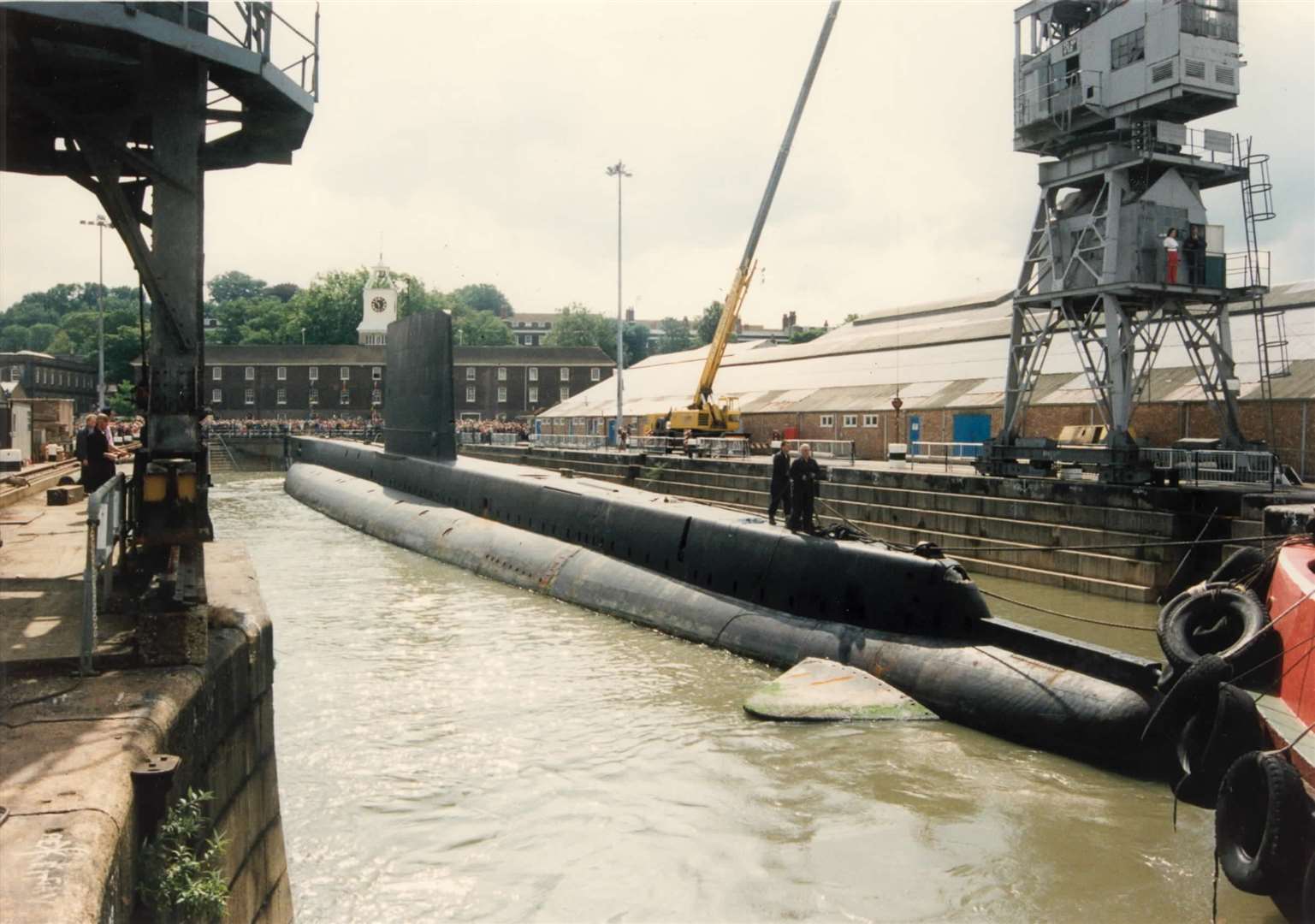 HMS Ocelot returning to Chatham in 1992