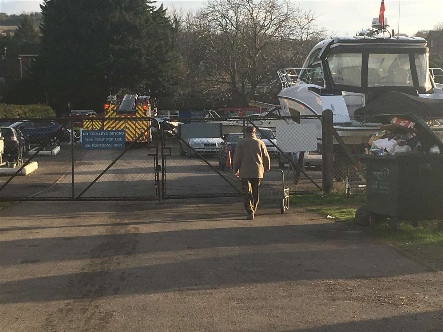 Emergency services at Medway Bridge Marina, Borstal (6242439)