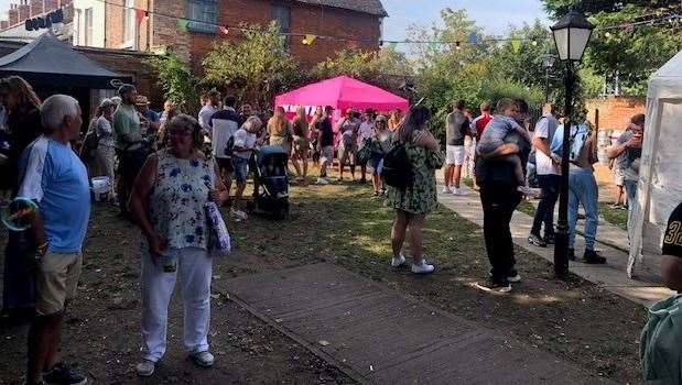 The garden at the Old Wine Vaults was far busier than it was inside and everyone was enjoying the live folk music