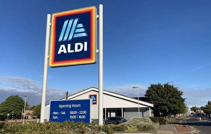 Aldi's supermarket in Sheerness is to close and become a Home Bargains