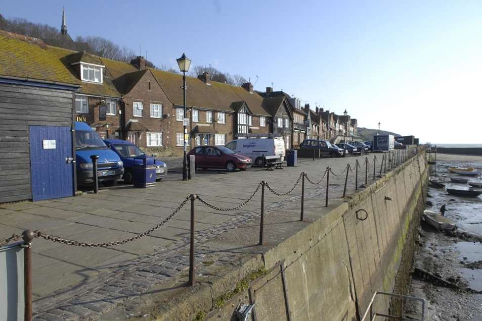 Man flown to hospital following car crash on The Stade.