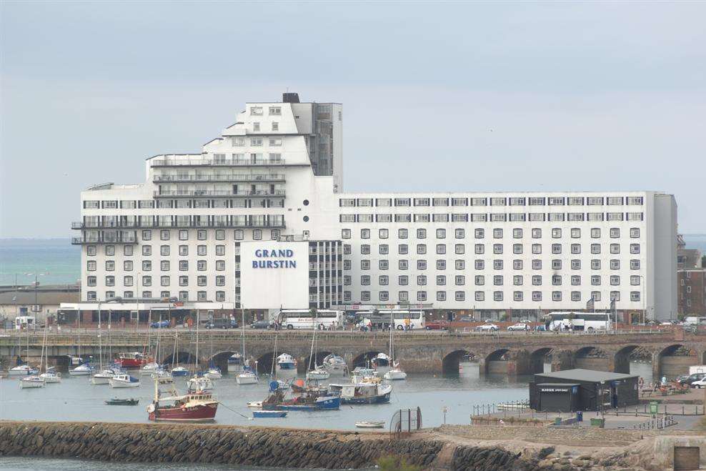 Grand Burstin Hotel in Folkestone