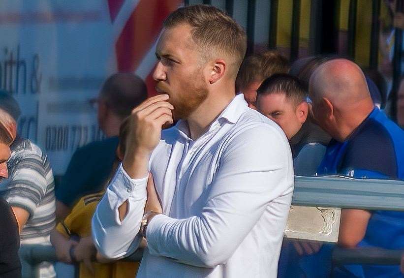 Fleet boss Harry Watling - was furious with his players’ second-half display on Saturday. Picture: Ed Miller/EUFC