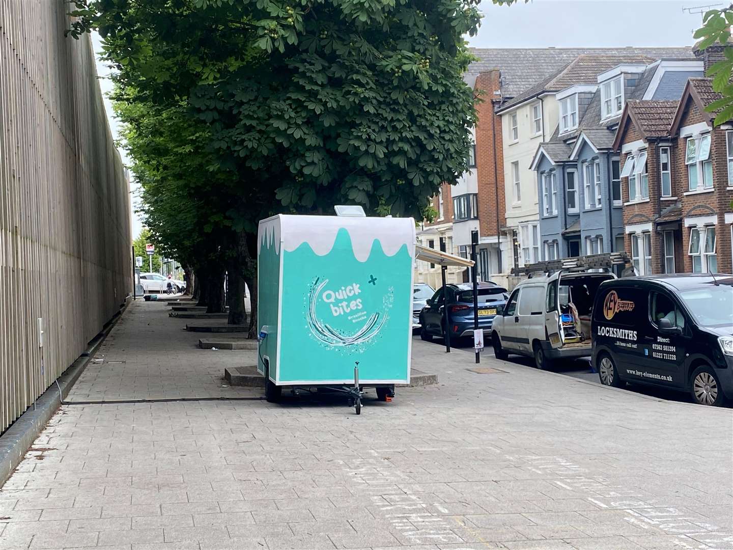 The bright blue wagon of Quick Bites Brazilian Snacks