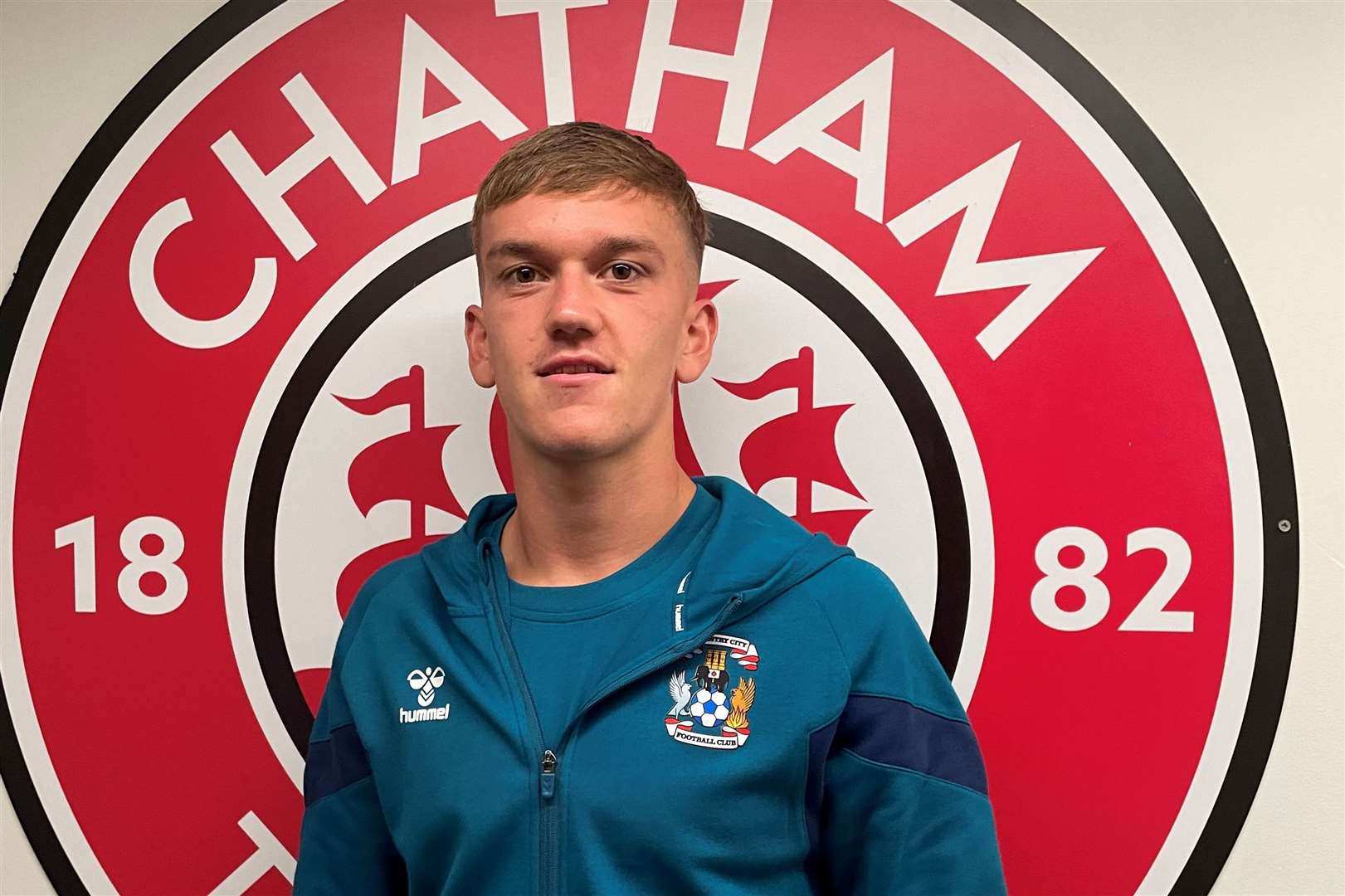 Chatham’s former scholar Harvey Broad was back at the Bauvill Stadium in Coventry colours