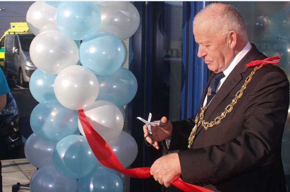 Mayor Trevor Shonk opened the new gym