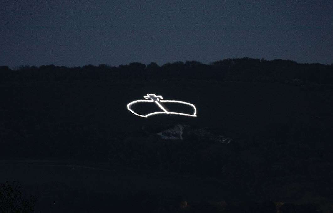 Did you see the crown lit up? Pic: Big Welsh Paul Photography