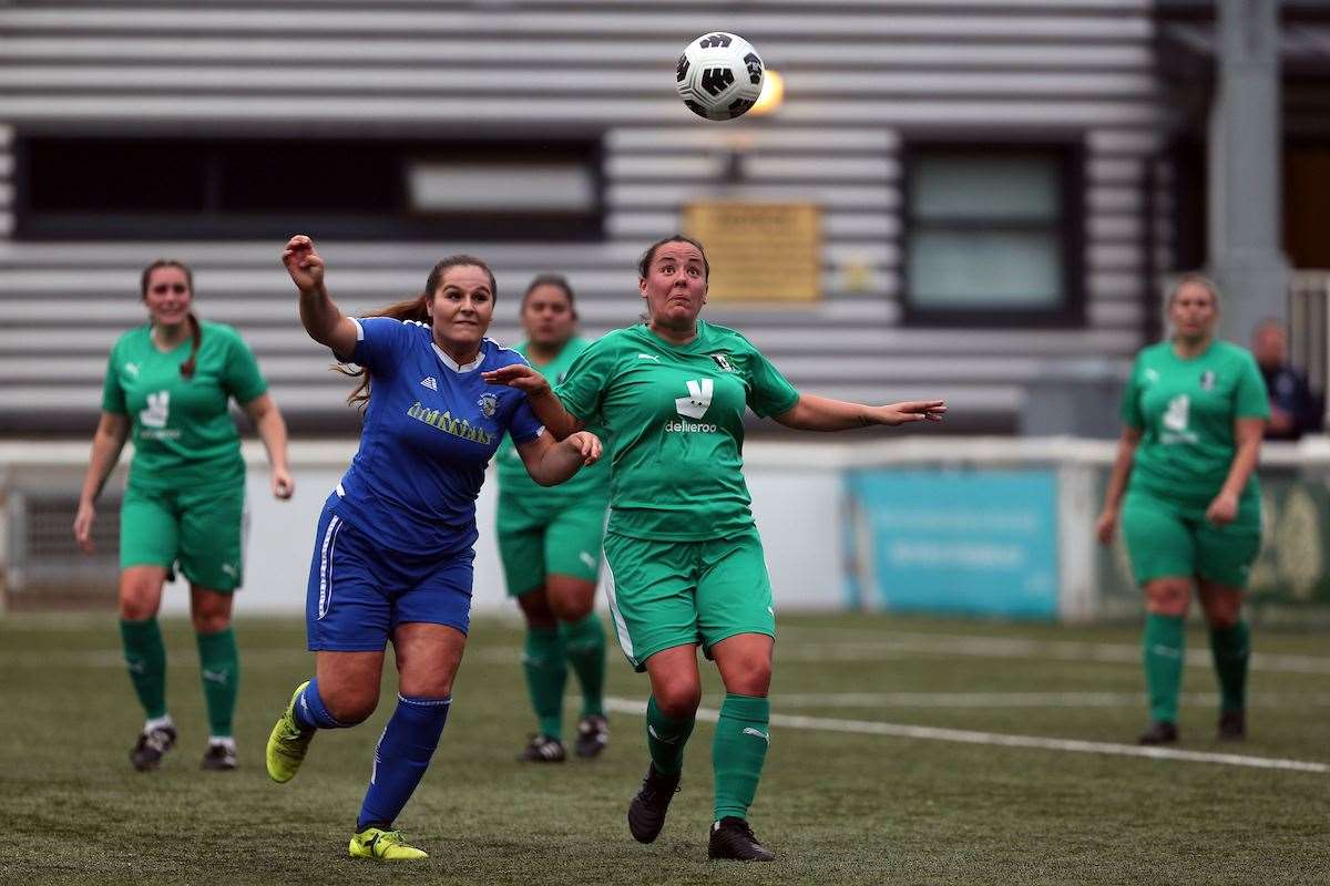 Plate final action between Cray Valley (PM) Ladies (Green) and Herne Bay FC Women Reserves (Blue) Picture: PSP Images