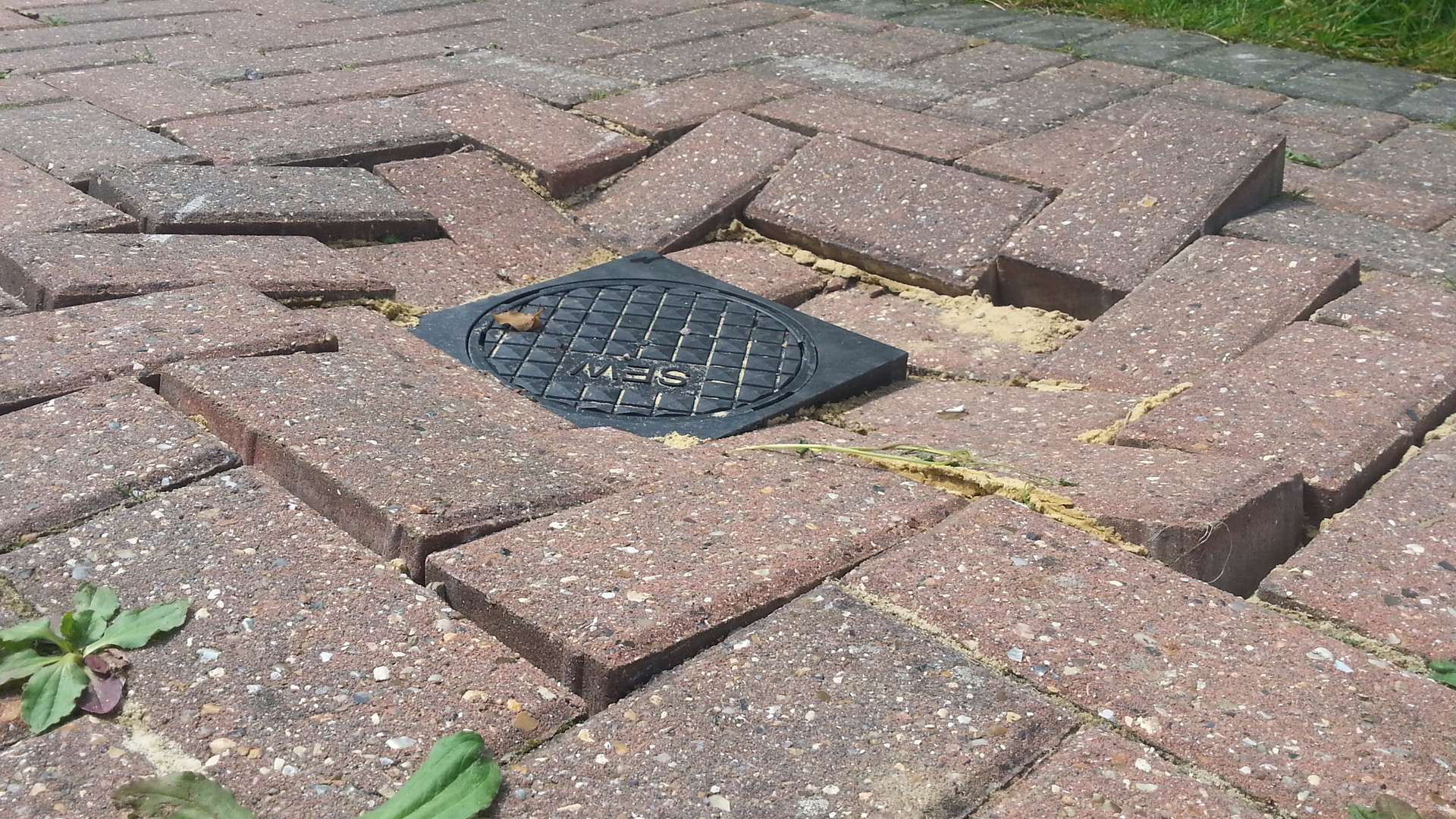 The sinkhole opened up on his drive in Herne