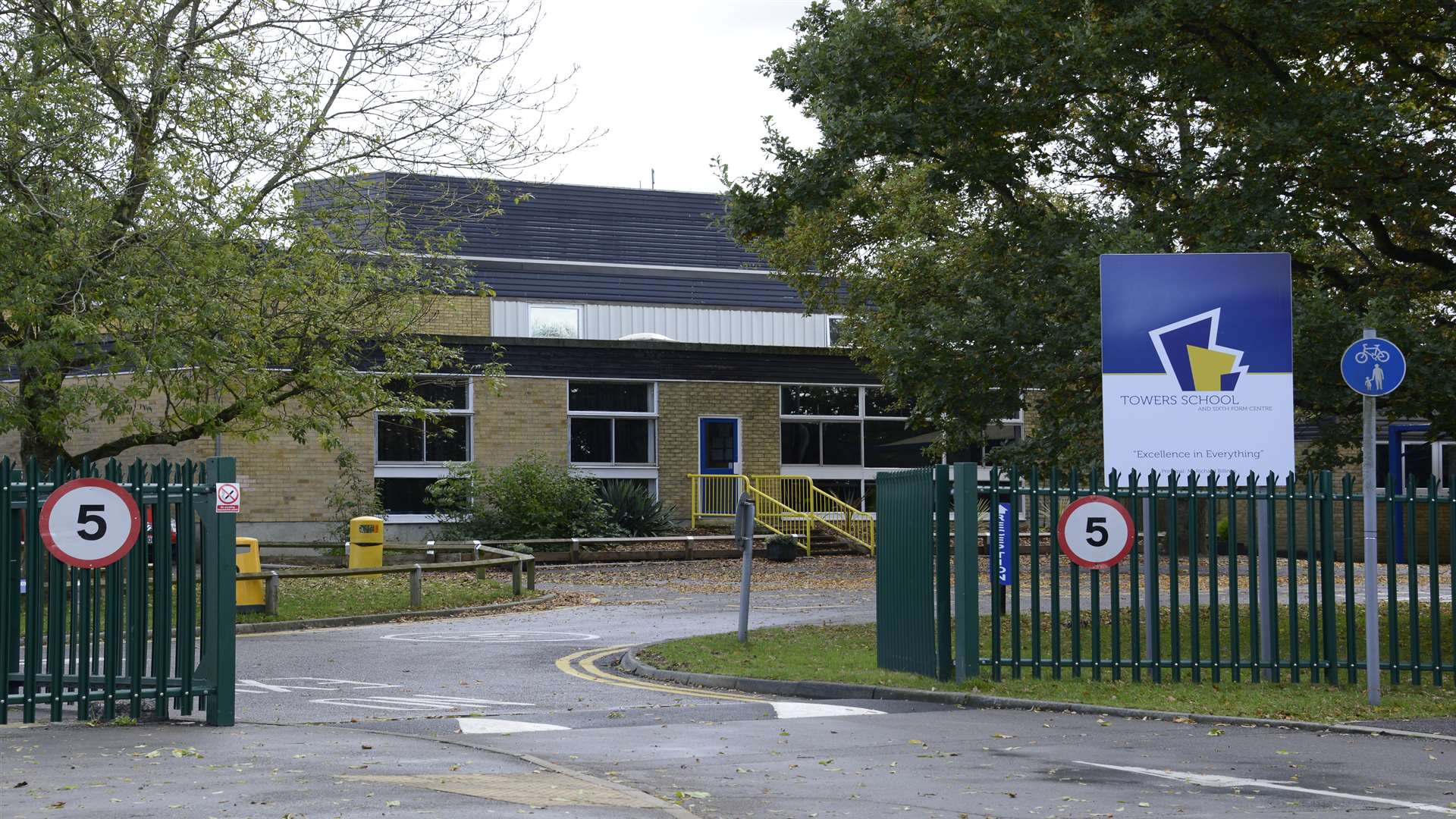 Towers School in Faversham Road